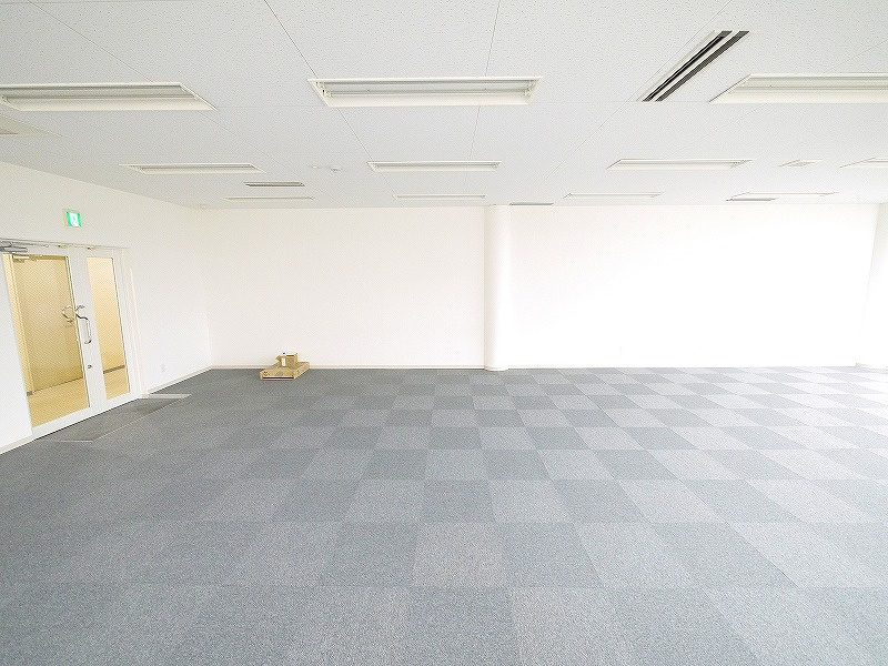 岡本ビルの内装