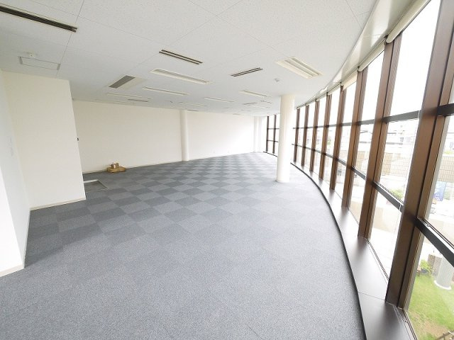 岡本ビルの内装