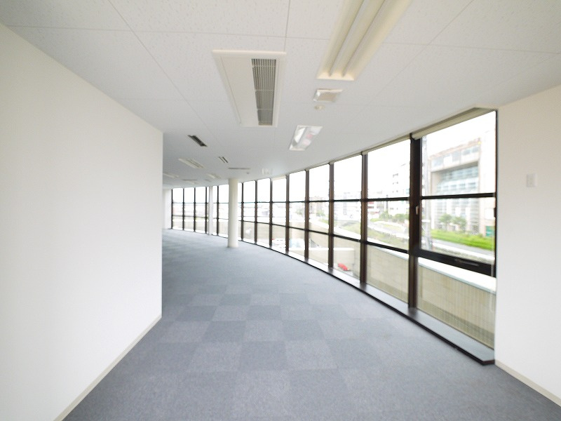 岡本ビルの内装