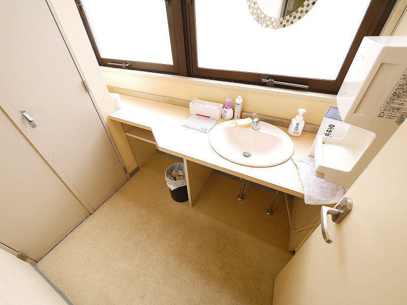 岡本ビルのその他