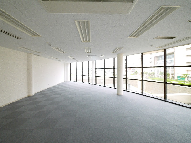 岡本ビルの内装