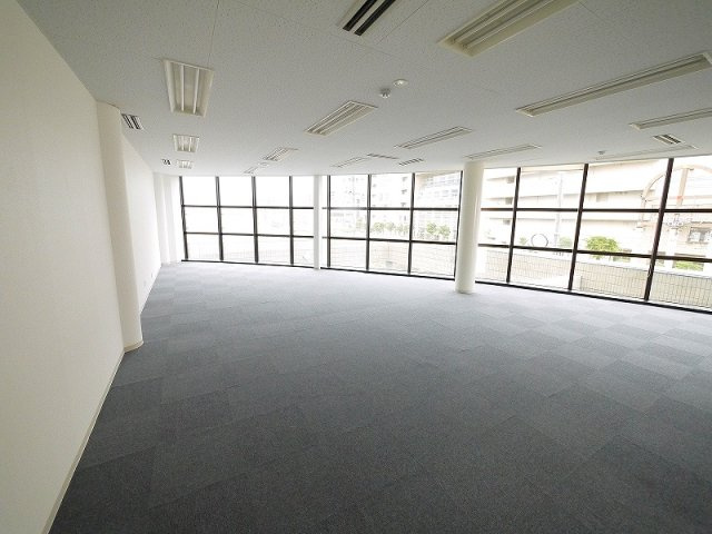 岡本ビルの内装