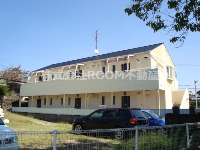 サンハイツ都城の外観