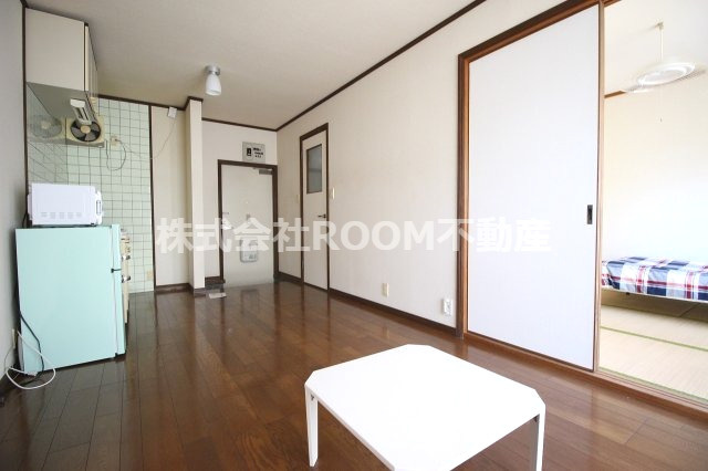 サンハイツ都城の居間・リビング