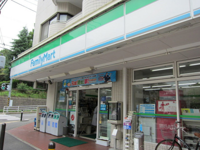 コンビニ