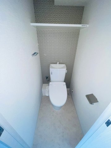仲介手数料0！！エスプレイス鶴舞ガーデンテラスのトイレ