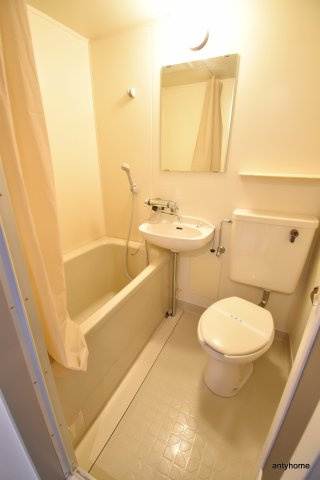 メイト緑地公園　仲介手数料無料の浴室