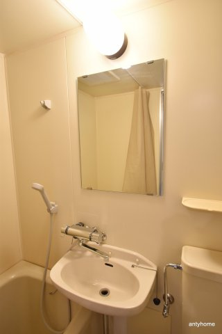 メイト緑地公園　仲介手数料無料の洗面所