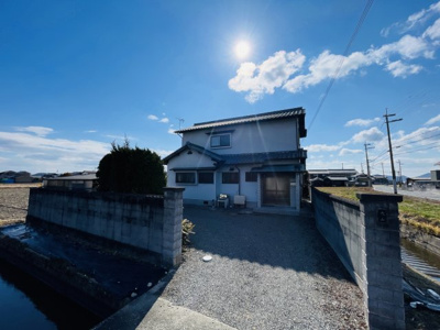 【外観】 | 地続き農地付き！たつの市誉田町高駄／中古戸建 | 外観もきれいです