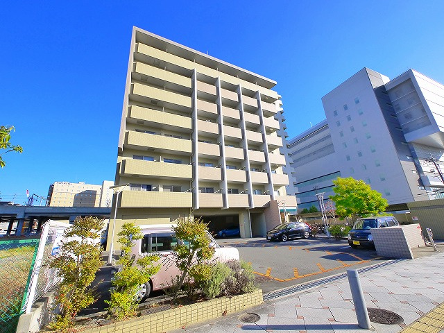 サンフークIIIの外観|キレイな外観です。