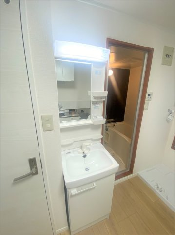 第11正田ビルの洗面所