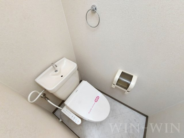 ヒルトップ内張のトイレ