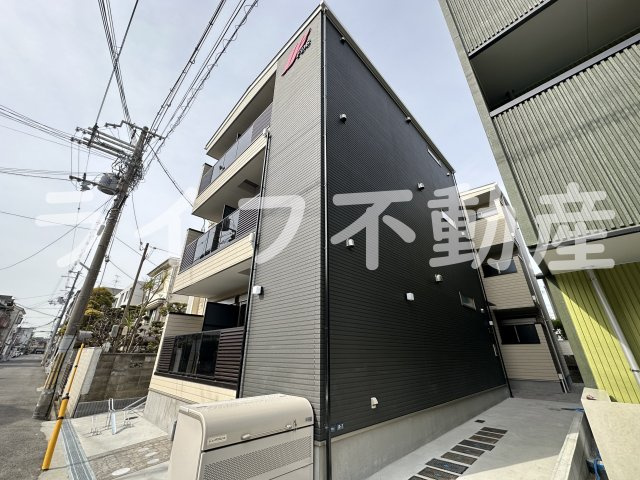 メゾンルシーヌ源氏ケ丘の外観|おしゃれな外観です