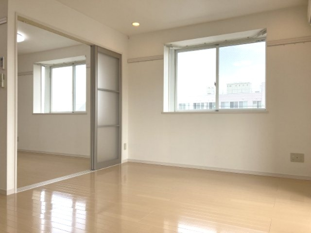 エクサーブ東原の居間・リビング