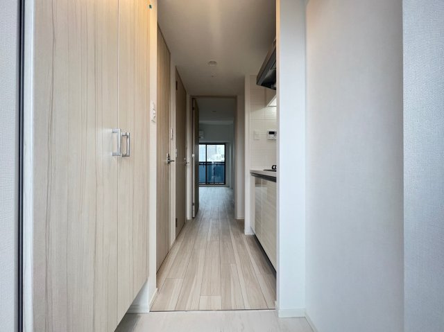 S-RESIDENCE難波大国町Unoの玄関
