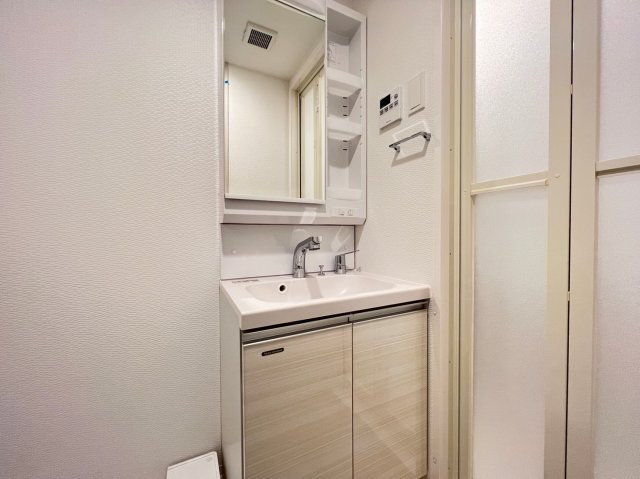 S-RESIDENCE難波大国町Unoの独立洗面台