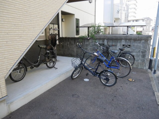 【その他共用部分】 | グラーツ平尾の駐輪場