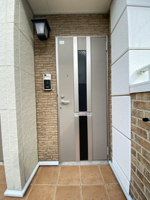 【玄関】 | プロッシモ・ジョイ　Ⅰ | ※同物件、別のお部屋の写真です。