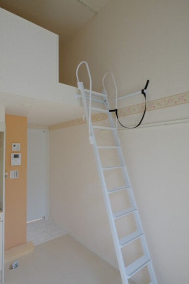 【内装】 | ユナイト新横浜トーマス・グラバー