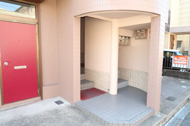 三木ハイツのエントランス|入り口エントランス