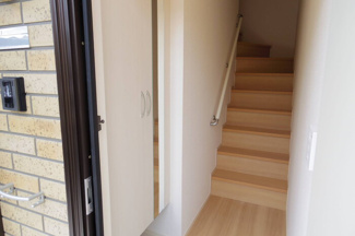 【玄関】 | カーサ　ソレイユ