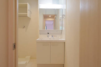 【洗面所】 | カーサ　ソレイユ