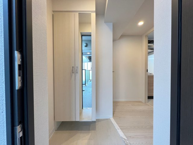 エスリードレジデンス本町パークフロントの玄関