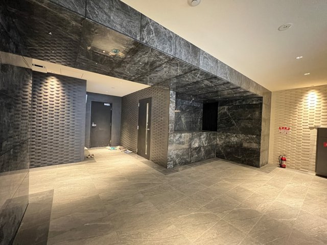 エスリードレジデンス本町パークフロントのロビー