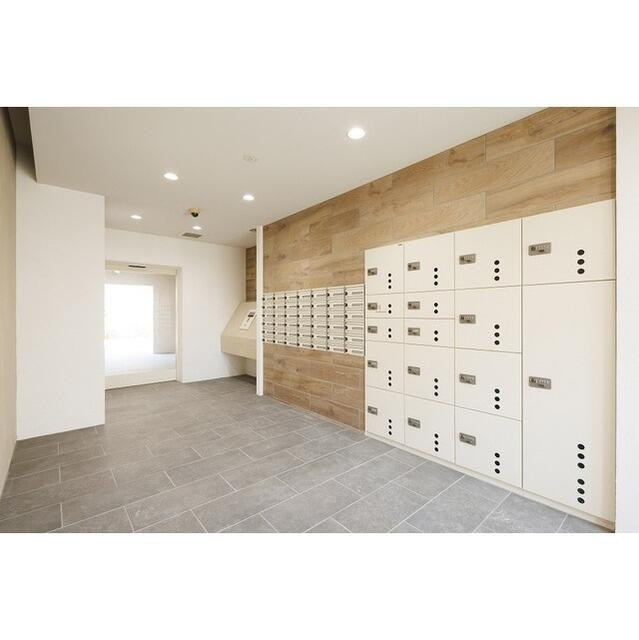 コンフォリア鷺沼三丁目の設備|メールボックス・宅配BOX