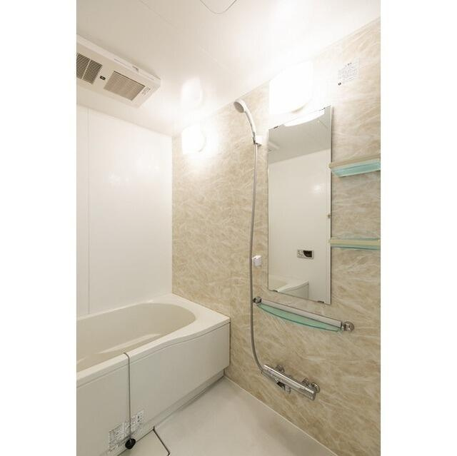 コンフォリア鷺沼三丁目の浴室