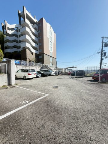 【駐車場】 | リアライズ高槻