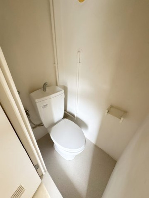 【トイレ】 | ヴィラナリー由良1 | ※同物件、別のお部屋の写真です。設備は現況に従います。