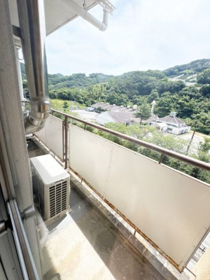 【バルコニー】 | ヴィラナリー由良1 | ※同物件、別のお部屋の写真です。設備は現況に従います。