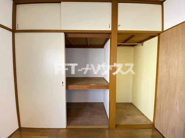 ホワイトルームの収納
