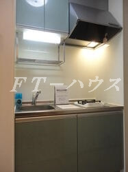 船橋市東船橋１丁目のアパートのキッチン