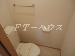 船橋市東船橋１丁目のアパートのトイレ