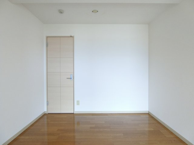 スカイマンションFの洋室
