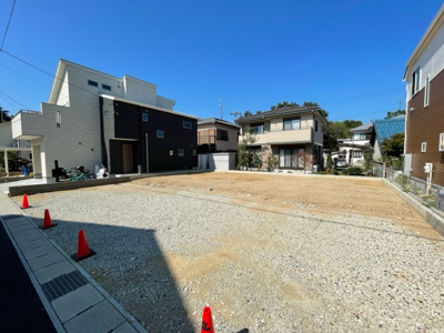 【外観】 | 守山区中志段味4期　全2棟　＜仲介手数料無料＞志段味東小・志段味中　新築一戸建て | 撮影
社長の村田です！
自らプレイヤーとして営業しています
長年の経験と実績から皆様により良いマイホーム購入のご提案をいたします。
住宅ローンの不安や購入後の不安等何でもご相談ください。