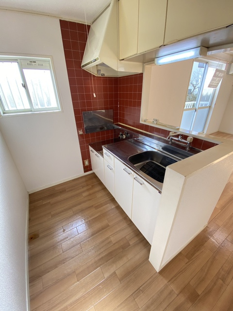 ドミール東田Ⅰのキッチン|現在リフォーム中の為、同仕様物件の写真となります。