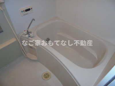 【浴室】 | エターナル | ※写真は別号室