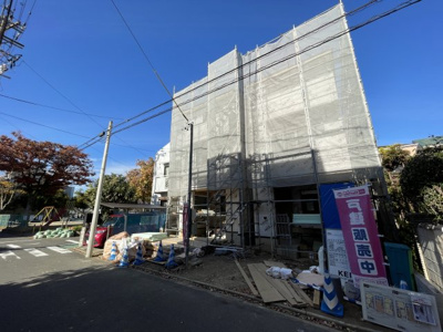 【外観】 | 昭和区川名町全２棟　仲介手数料無料 | 撮影
社長の村田です！
自らプレイヤーとして営業しています
長年の経験と実績から皆様により良いマイホーム購入のご提案をいたします。
住宅ローンの不安や購入後の不安等何でもご相談ください。