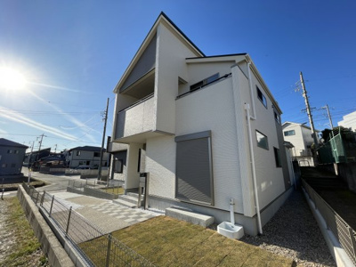 【外観】 | 愛知郡東郷町春木音貝 全2棟 ＜仲介手数料無料＞音貝小・春木中　新築一戸建て | 新築戸建の事はマックバリュで住まい相談へお任せください。