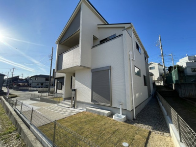 【外観】 | 愛知郡東郷町春木音貝 全2棟 ＜仲介手数料無料＞音貝小・春木中　新築一戸建て | 新築戸建の事はマックバリュで住まい相談へお任せください。