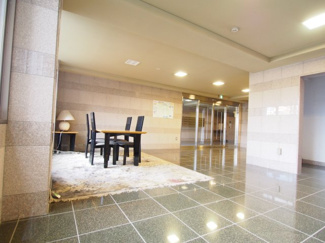 【エントランス】