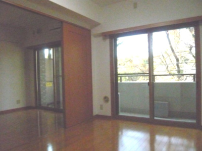 【バルコニー】 | サンライズ国立 | 他のお部屋の写真です