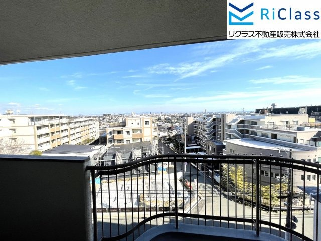 朝日ヶ丘レックスマンション2号棟の展望|前面棟なしで眺望あり