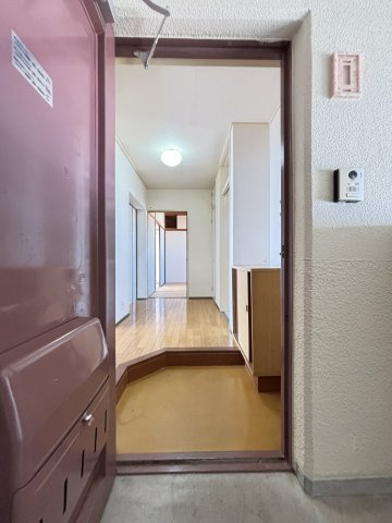 茜屋マンションの洋室|イメージ302号室の写真