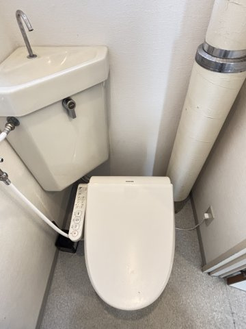 茜屋マンションのトイレ