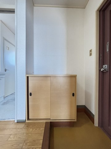 茜屋マンションの内装