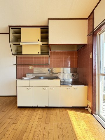 茜屋マンションのキッチン
